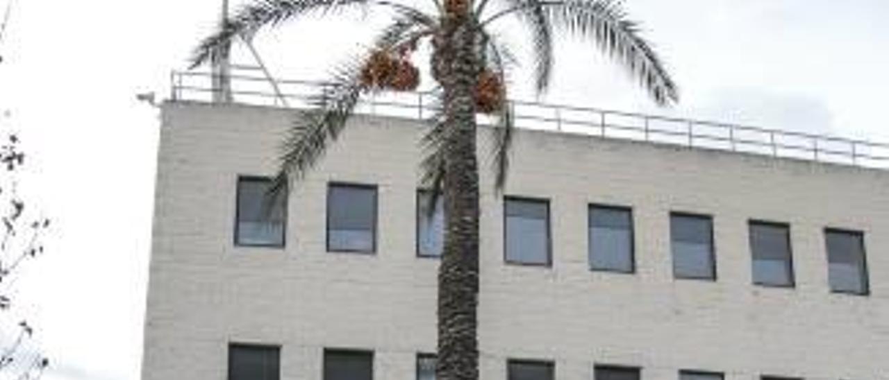 Imagen de la fachada del Hospital Vega Baja.