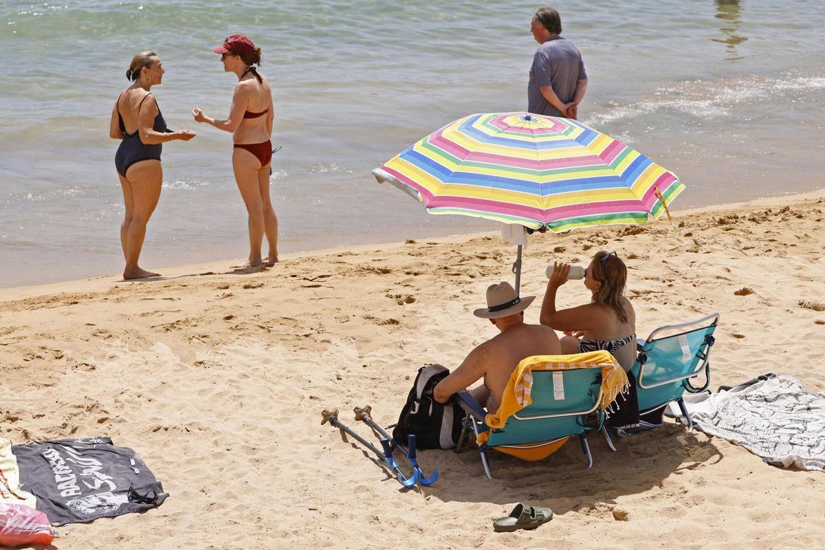 Cues i platges plenes aquest dissabte a la Costa Brava Cues i platges plenes aquest dissabte a la Costa Brava