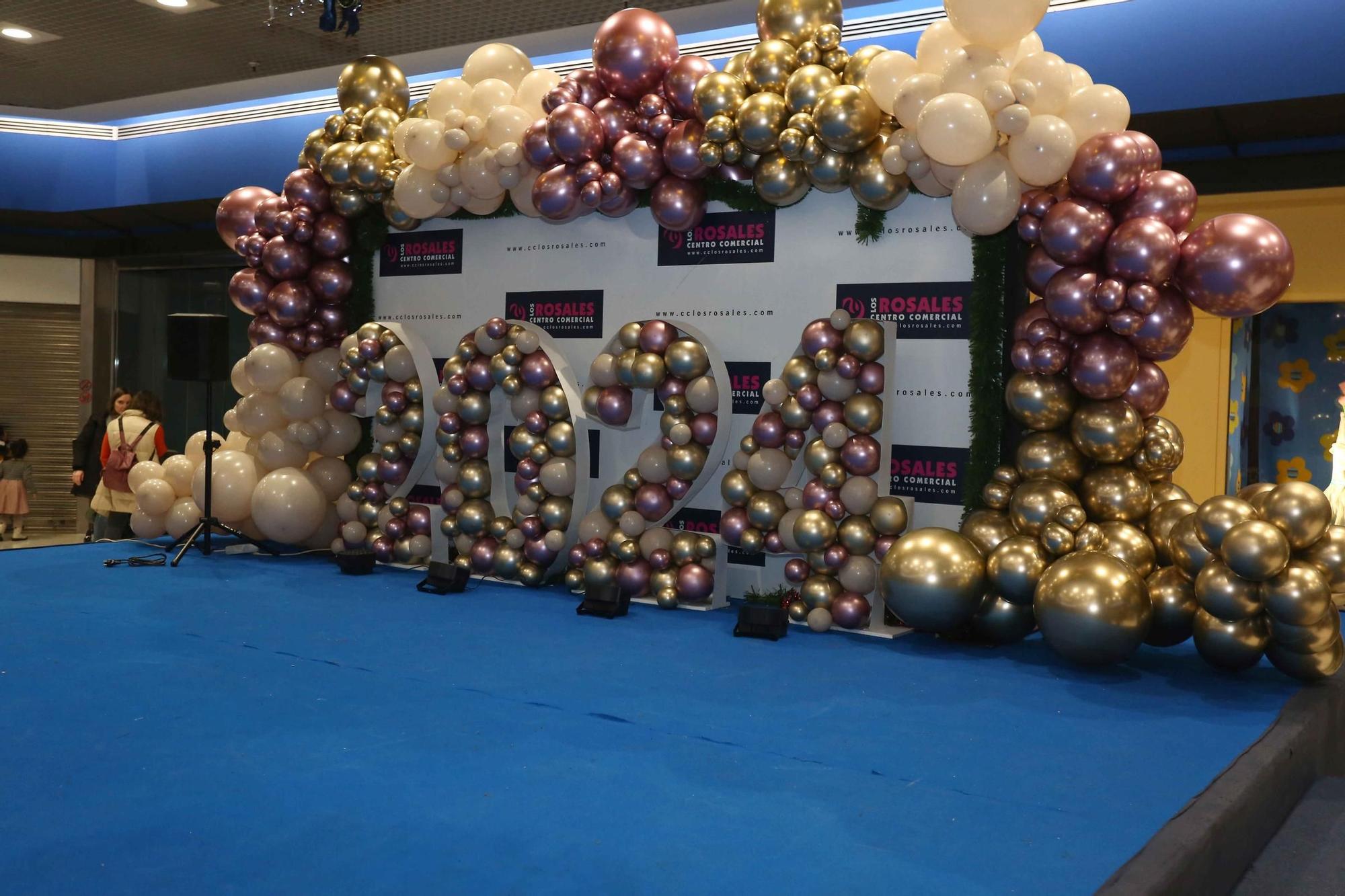 Fiesta infantil en el centro comercial de Los Rosales