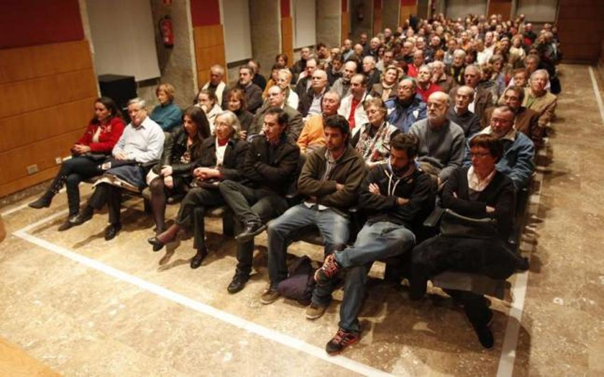 Scopa: "Vivimos el colapso del capitalismo no una crisis, y una huida hacia adelante"