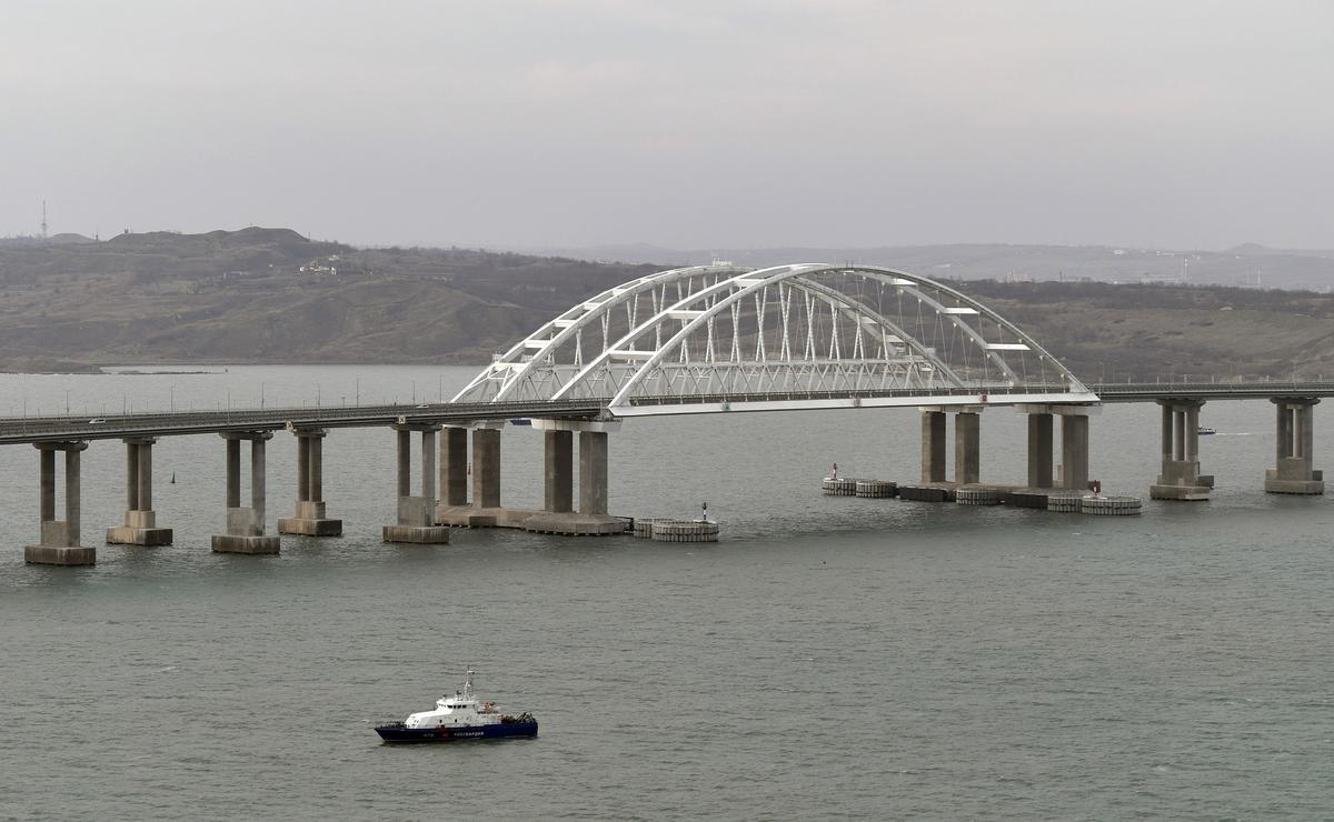 Una imagen de archivo del puente de Crimea.