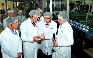La Xunta reconoce y alaba el potencial alcanzado por la multinacional Nestlé con su fábrica pontecesureña