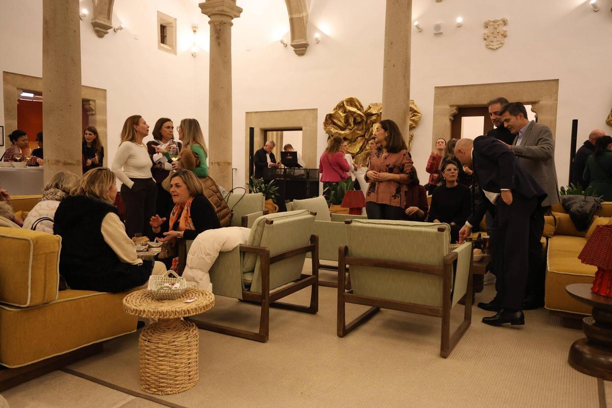 Una gominola inspirada en la gorra de montermoseña refuerza la promoción turística de Cáceres Una gominola inspirada en la gorra de montermoseña refuerza la promoción turística de Cáceres