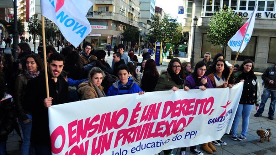 Imagen de la concentración de estudiantes en Vilagarcía // Iñaki Abella