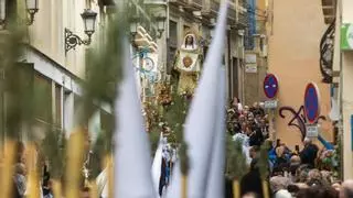 El Cristo de las Penas estrena una nueva cruz