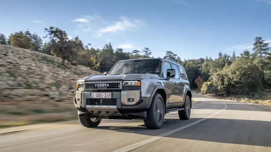 Toyota Land Cruiser Mild Hybrid: un gran todoterreno con una pequeña hibridación