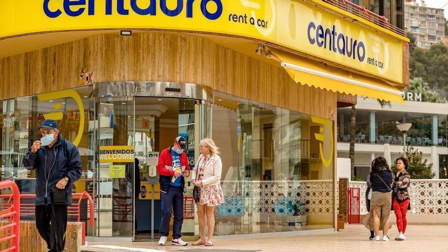 Así va el negocio de los 'rent a car' alicantinos: del crecimiento del casi un 30 % de Centauro al estancamiento de Goldcar