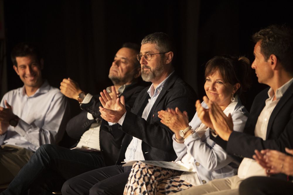 Acto de campaña de Iniciativa Porteña en el Teatro de Begoña del Puerto de Sagunto