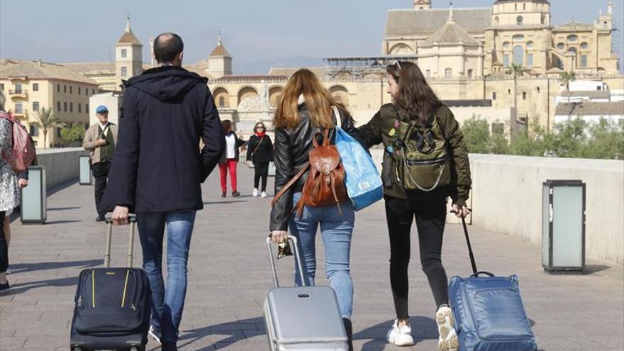 Los hoteles rozan el lleno el puente