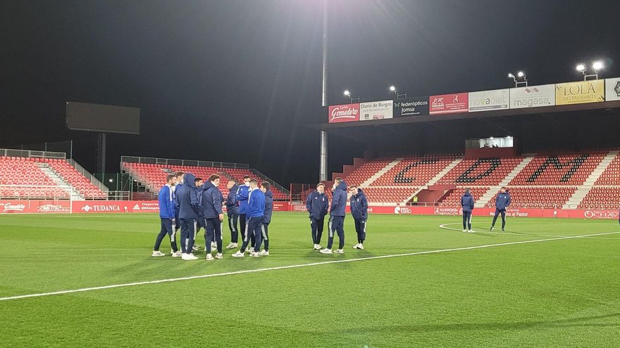 El once del Oviedo en Miranda: entra Pombo y sale Borja