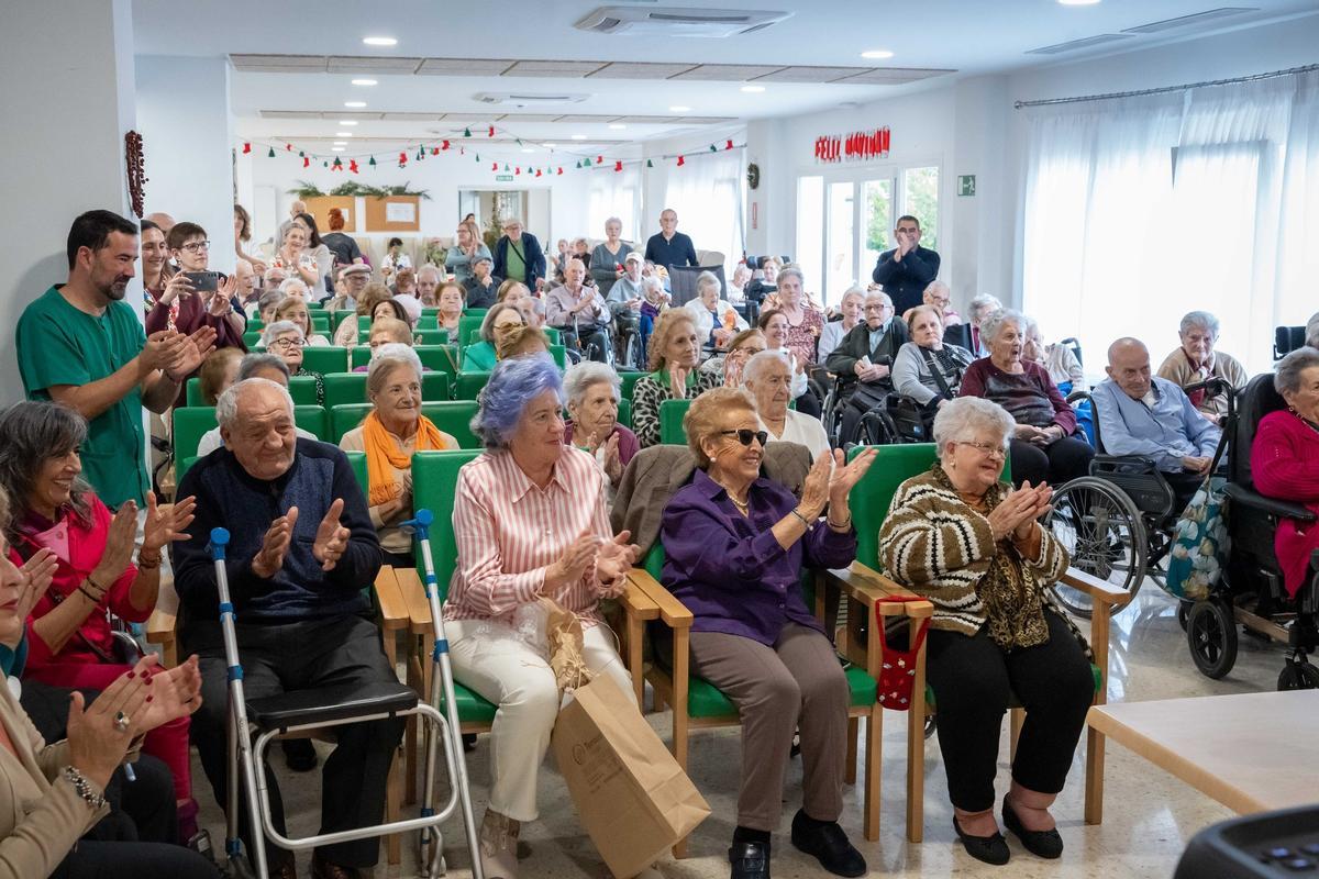 La capital extremeña cuenta con una nueva vecina que llega al siglo de vida.