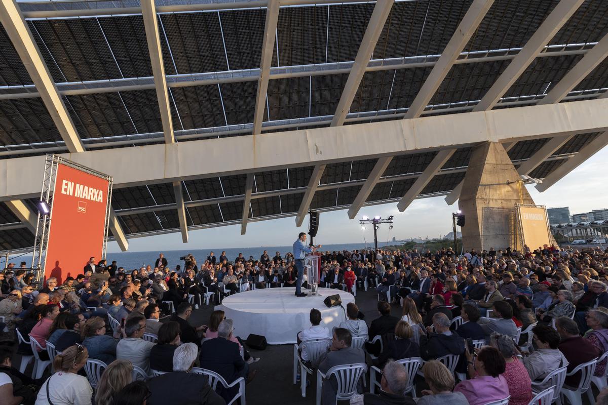 Acto del PSC con Jaume Collboni y Pedro Sánchez en el Fòrum