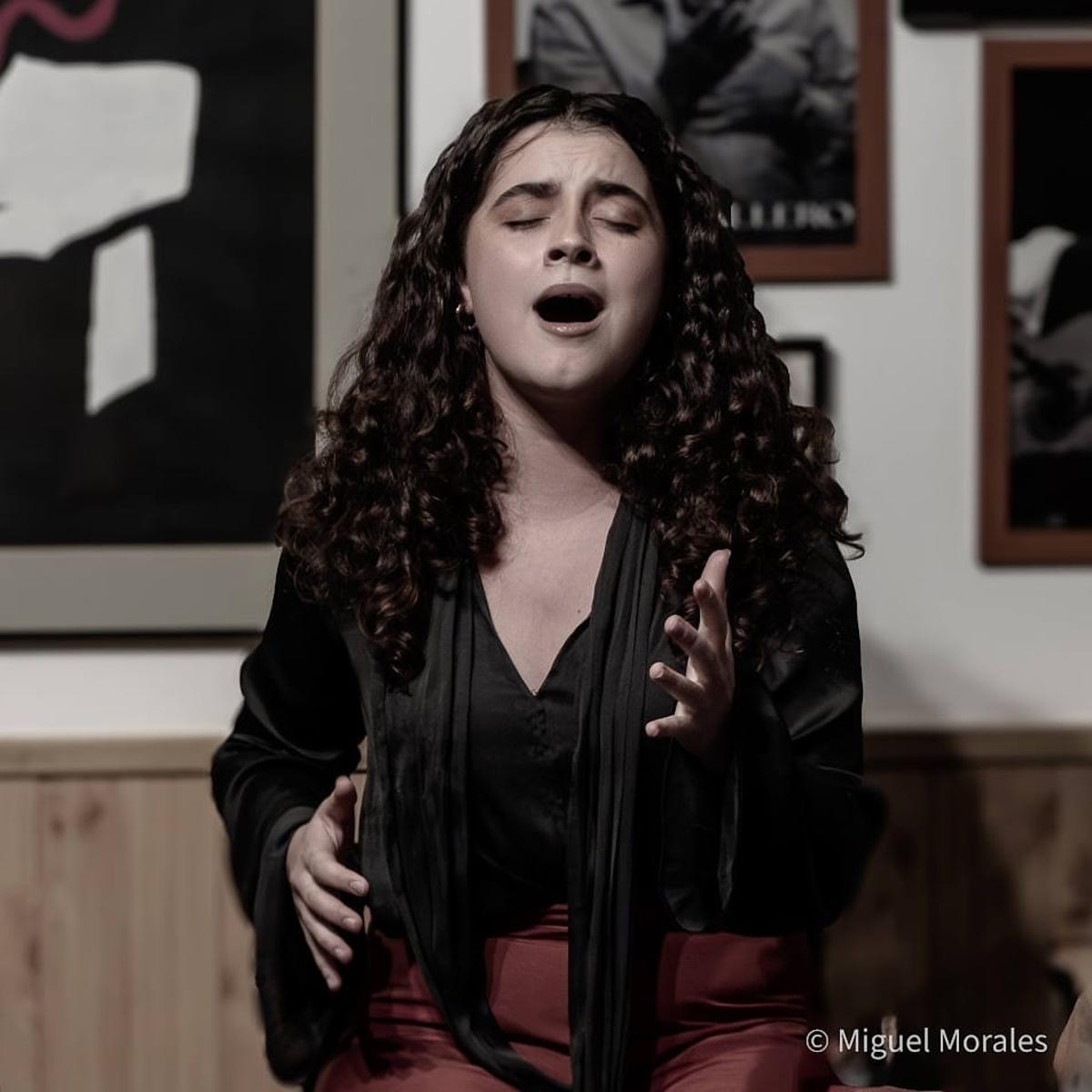 Laura Reyes, cantaora.