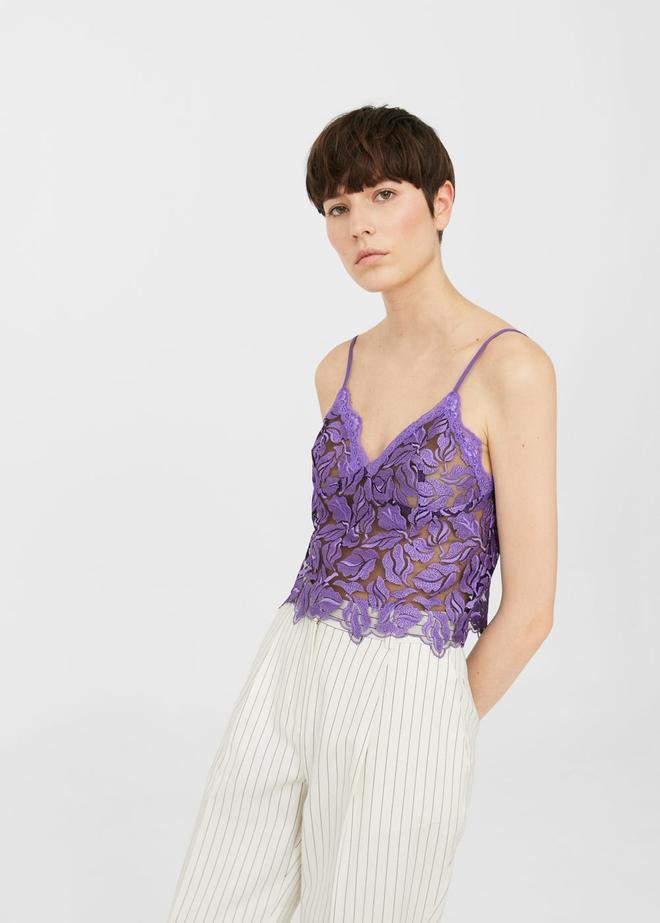 Top de blonda en color malva de Mango