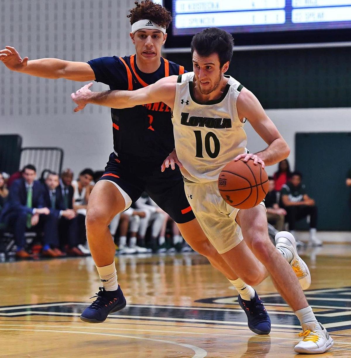 Kostecka conduce el baón. | L. Greyhounds