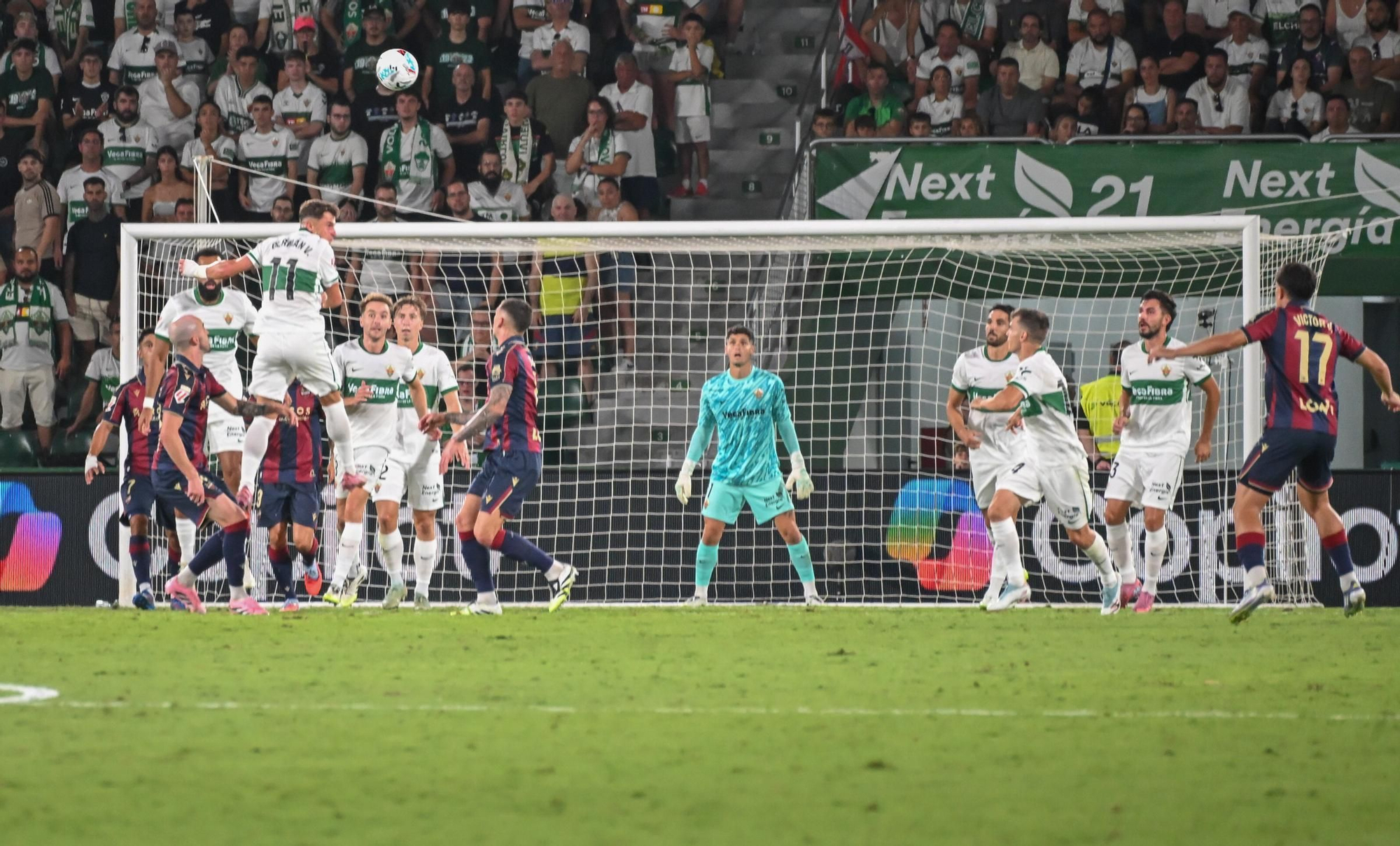 Las mejores imágenes del la victoria del Elche CF frente al Levante (2-0)