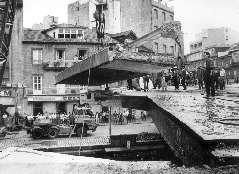 El "scalextric" de Vigo: historia de un despropósito