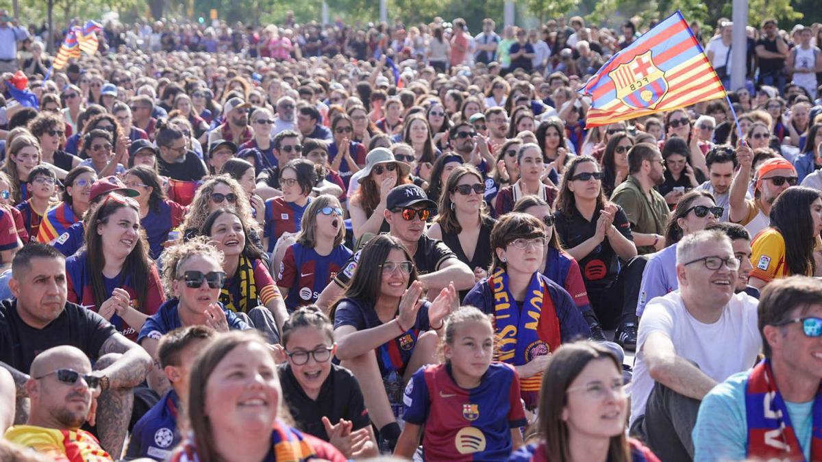 Ambiente en Barcelona por la  final de la Champions femenina Barça-Arsenal