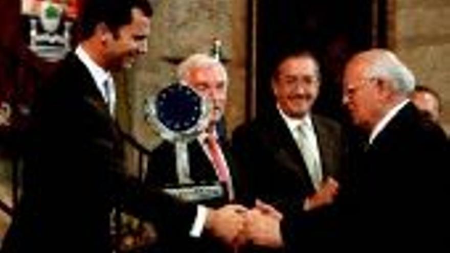 La Academia de Yuste convoca los Premios Carlos V del 2004