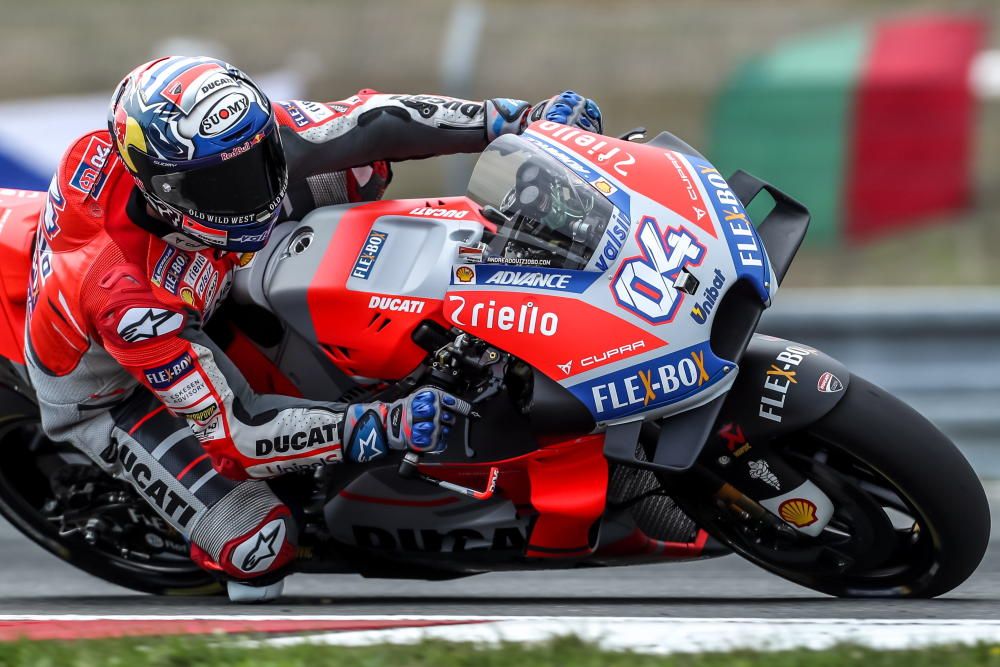 Dovizioso ganó en Moto, GP, el portugués Oliveira en Moto 2 y Din Gianniantonnio en Moto 3.