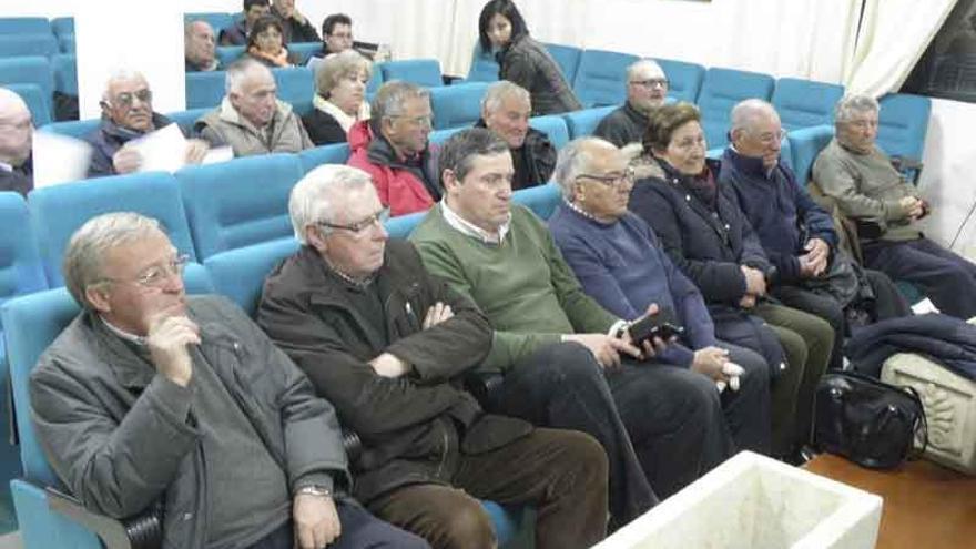 Asamblea del grupo de acción local Adata celebrada en Alcañices.