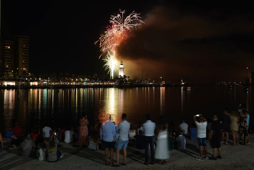 El pregón y los fuegos abren la Feria de Málaga 2019