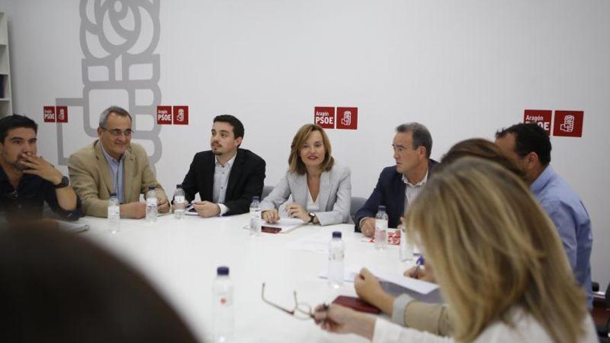 Alegría tiende la mano a Cs para un gobierno &quot;serio y estable&quot; en Zaragoza