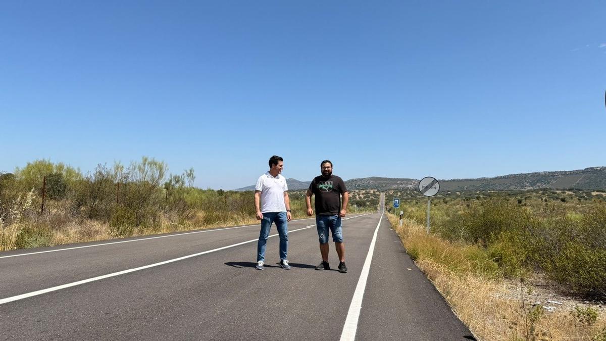 Santiago de Alcántara gana en seguridad y comodidad con la renovación de su principal vía de acceso, la CC-311