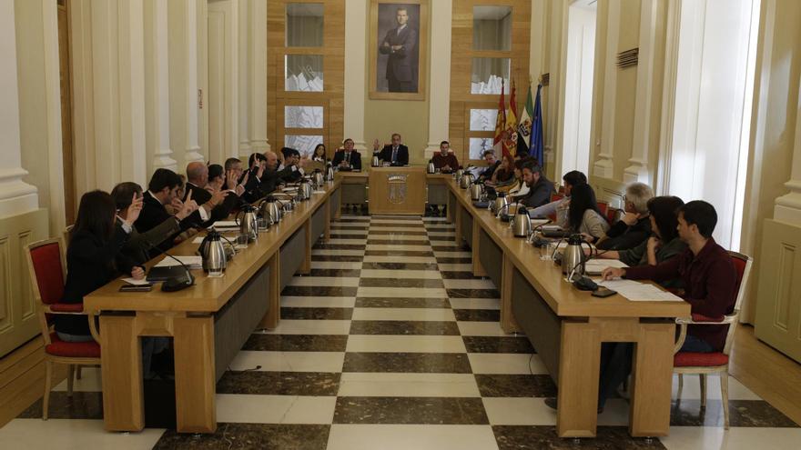 Un presupuesto de Cáceres que deja muy poco margen para hacer política