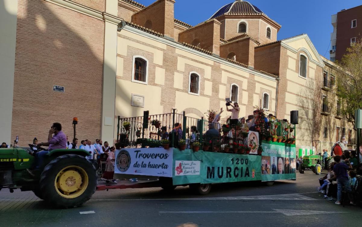 Carroza de los troveros de la Huerta de Murcia.