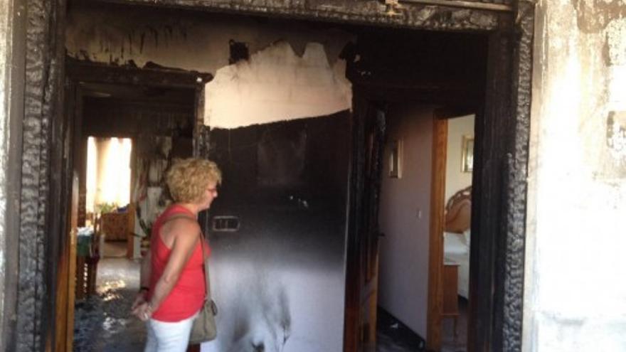 Un incendio calcina una vivienda en El Raal