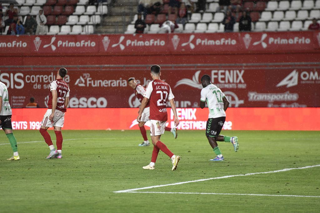 Las mejores imágenes del partido entre el Real Murcia y el Antequera