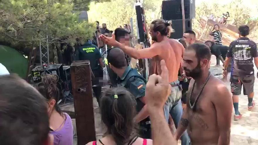 Vídeo de la intervención policial en la 'rave' de Ibiza