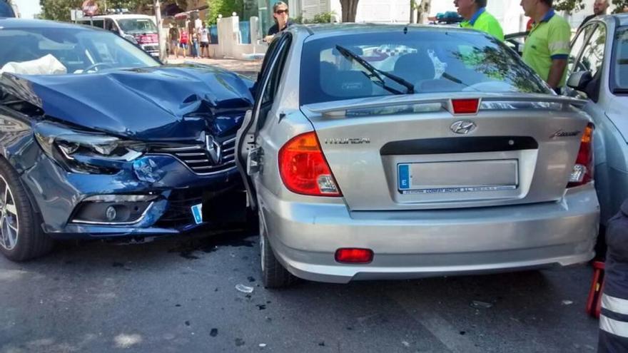 Tres heridos leves en un accidente en Ramón y Cajal