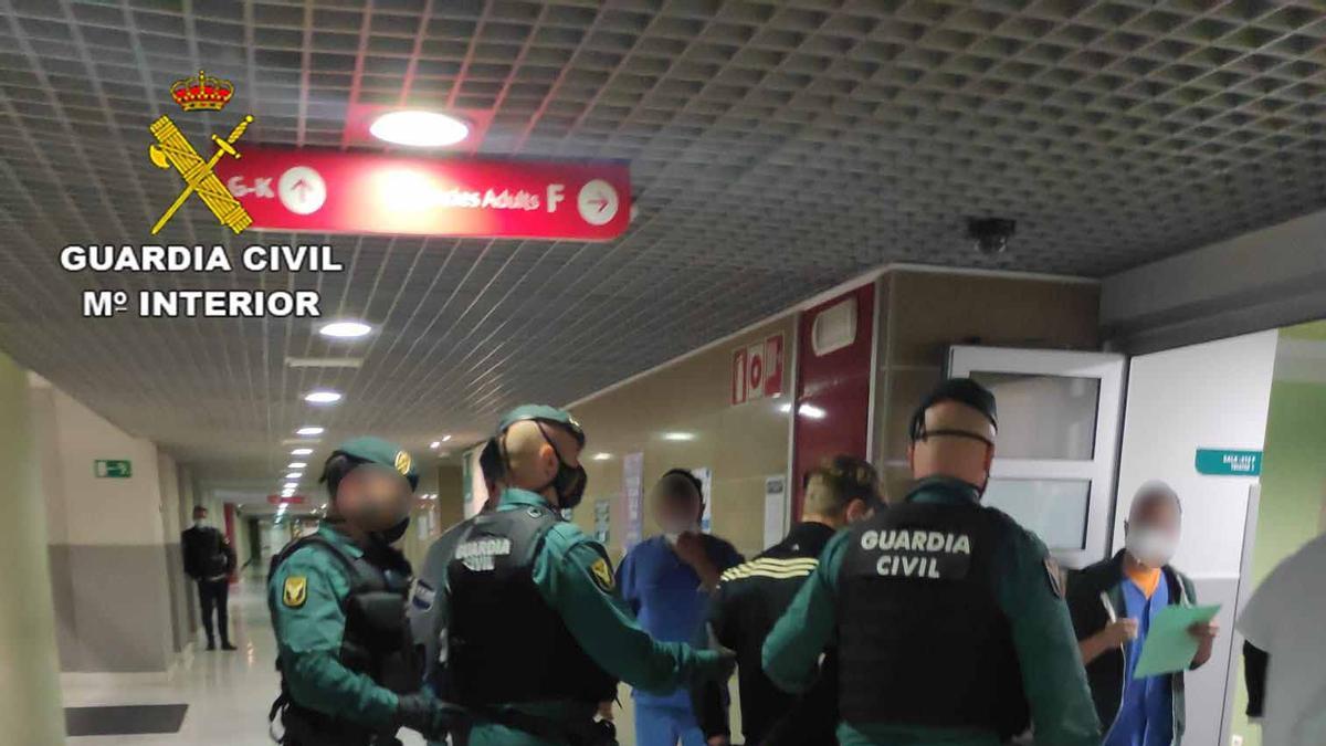 La Guardia Civil ha detenido a dos hombres por robo con violencia en una vivienda de Santa Eugènia