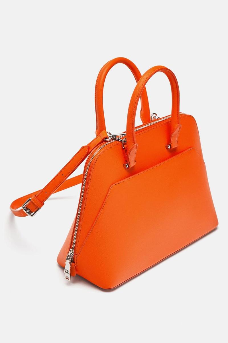 City monocolor naranja (19,99 euros)