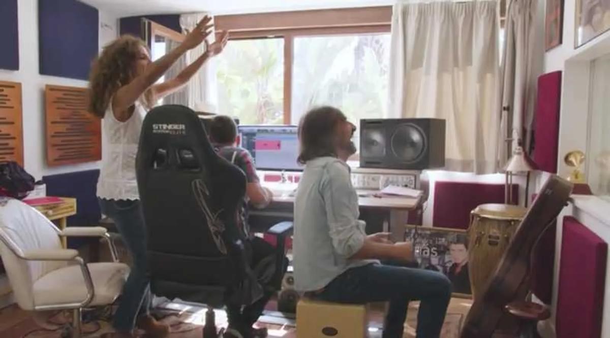 El estudio de grabación en casa de Rosario Flores