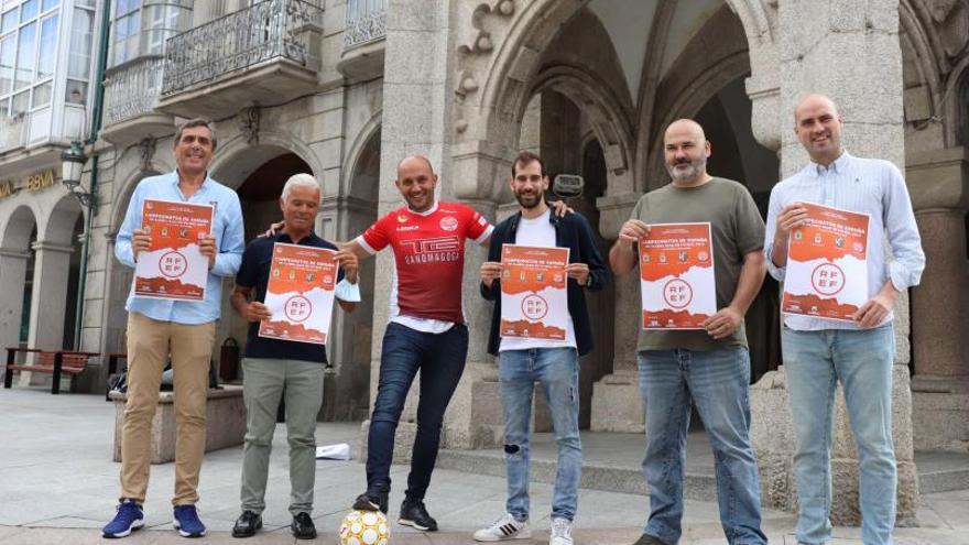 Un instante de la presentación del torneo, ayer en O Porriño. |  // FDV