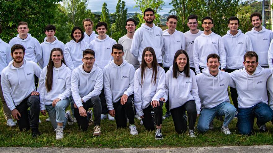 Alumnos de la UVigo diseñan dos aeronaves para competir en julio en la XtraChallenge de Valencia