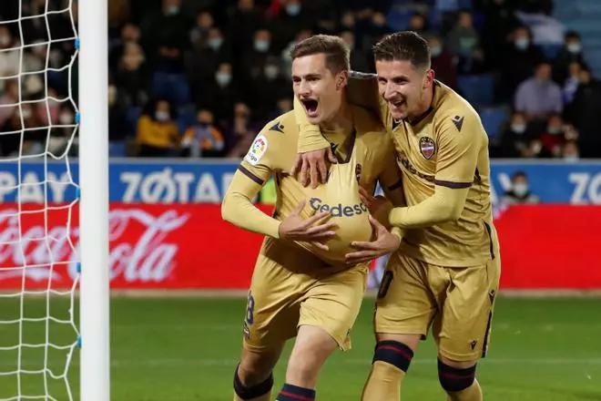 Las fotos del Alavés - Levante UD