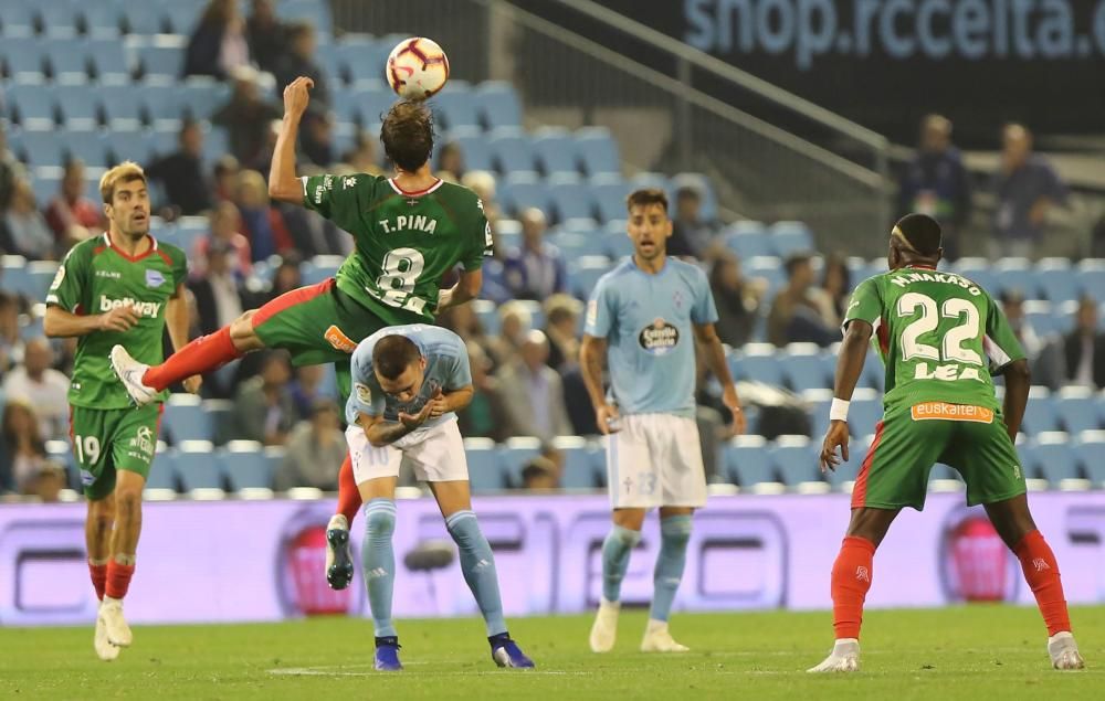 Las mejores imágenes del Celta - Alavés // R. Grobas / A. Villar / C. Graña