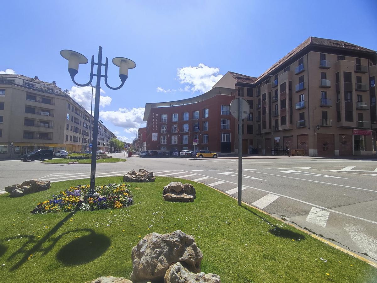 La revisión del presupuesto municipal de Benavente incrementa en 100.000 euros los gastos de personal.