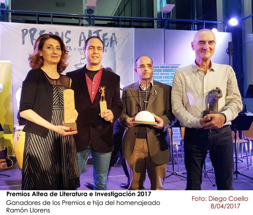 Altea entrega sus premios de Literatura e Investigación