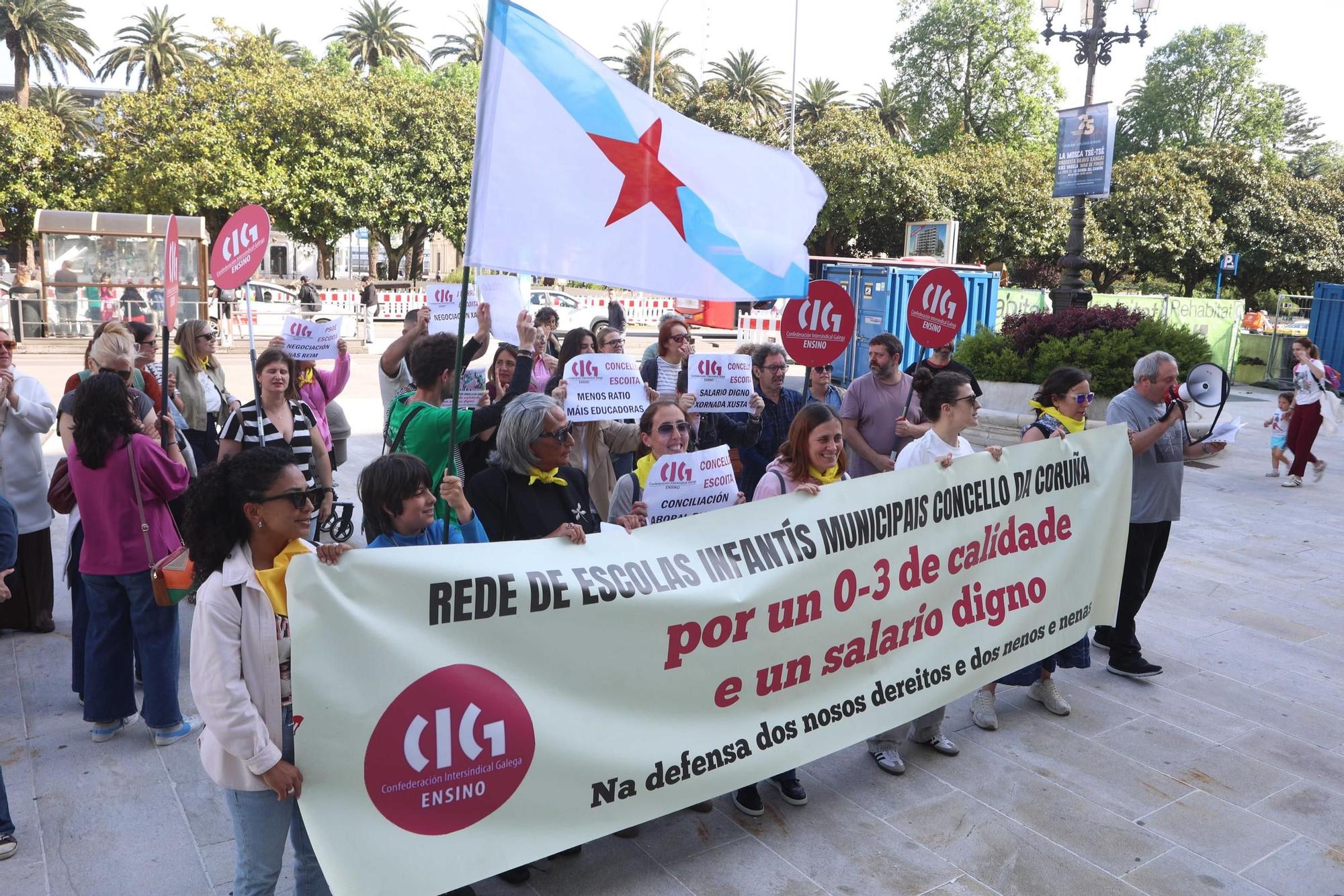 Nueva protesta de la plantilla de las escuelas infantiles municipales de A Coruña