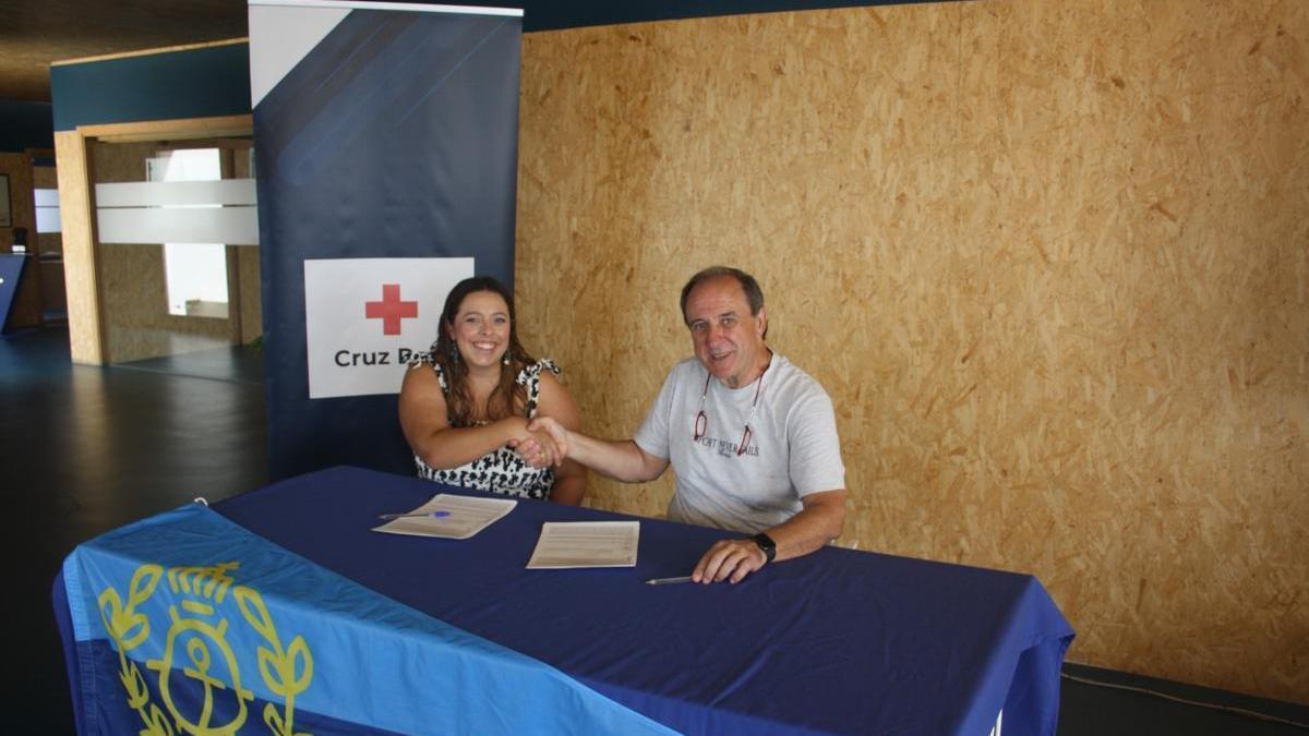 Imagen de la firma del convenio.