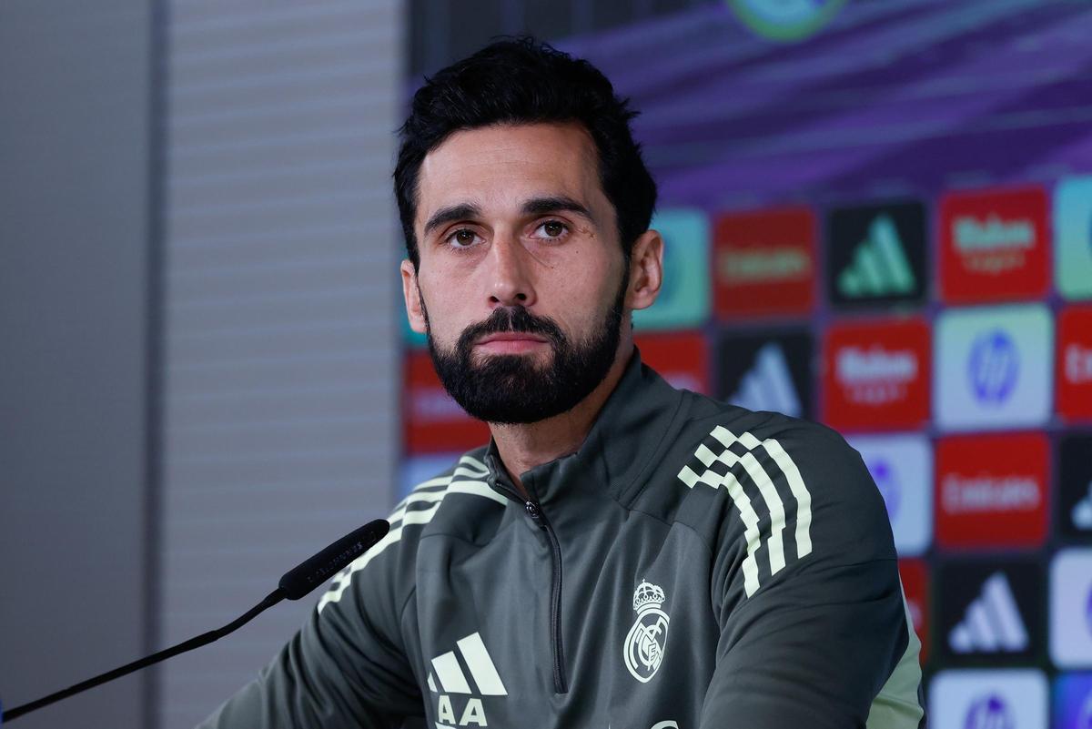 El entrenador del Real Madrid, Álvaro Arbeloa, en rueda de prensa.
