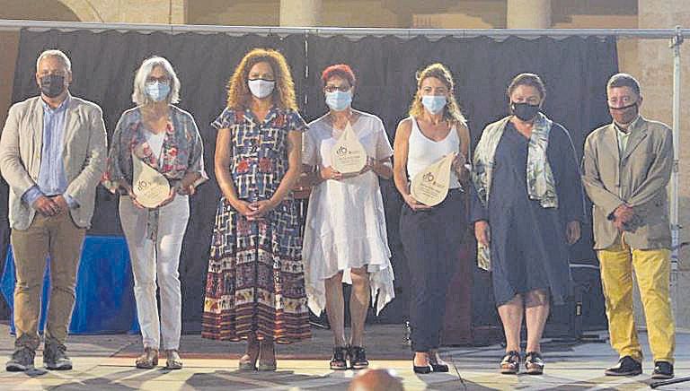 Jaume Alzamora, Maria Cazorla, Catalina Cladera, Gloria Palos, Aina Moyà, Mae de la Concha y Joan Mayol.