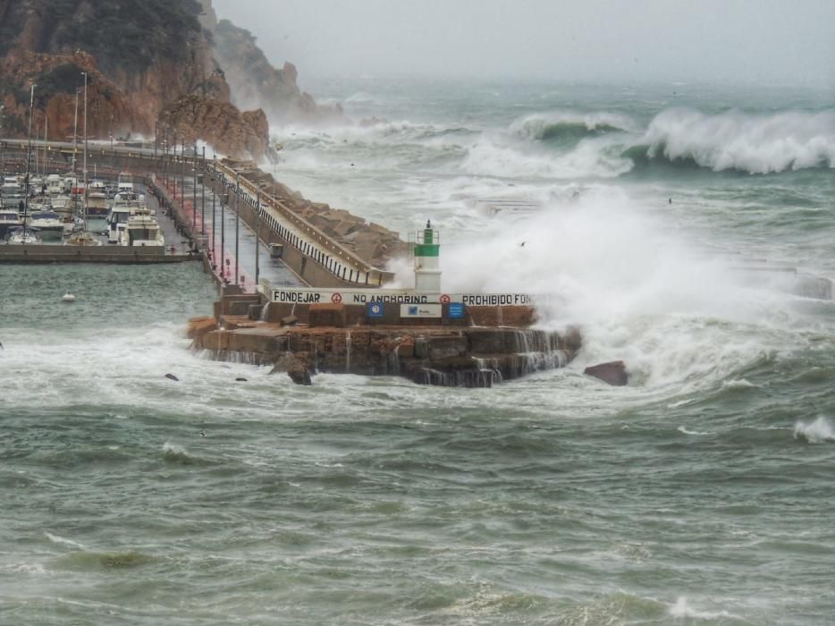 Temporal a Sant Feliu de Guíxols.