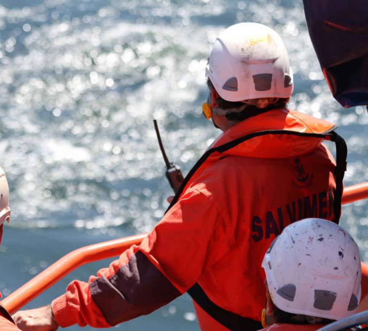 Trabajadores de Salvamento. | // SASEMAR