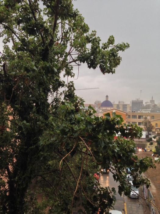 Llueve en la ciudad de Valencia